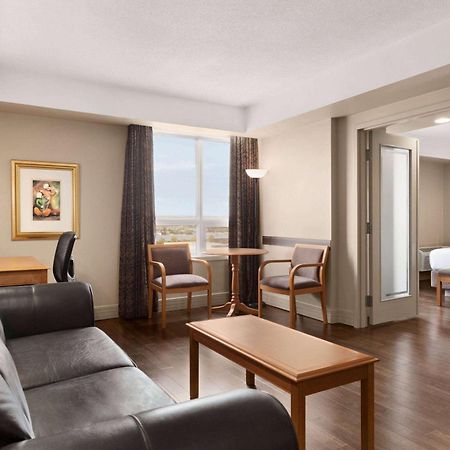 Royal Hotel Calgary, Trademark Collection By Wyndham Eksteriør bilde