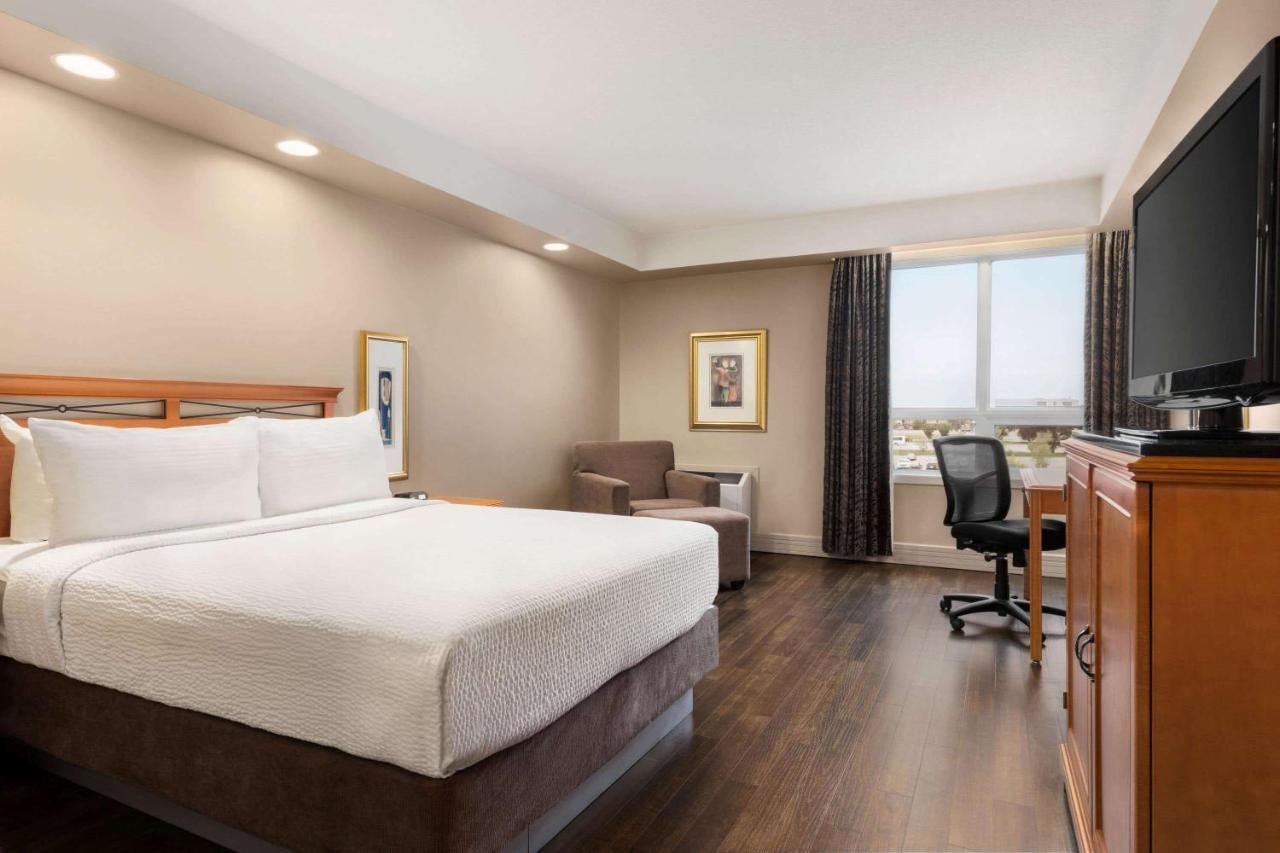 Royal Hotel Calgary, Trademark Collection By Wyndham Eksteriør bilde