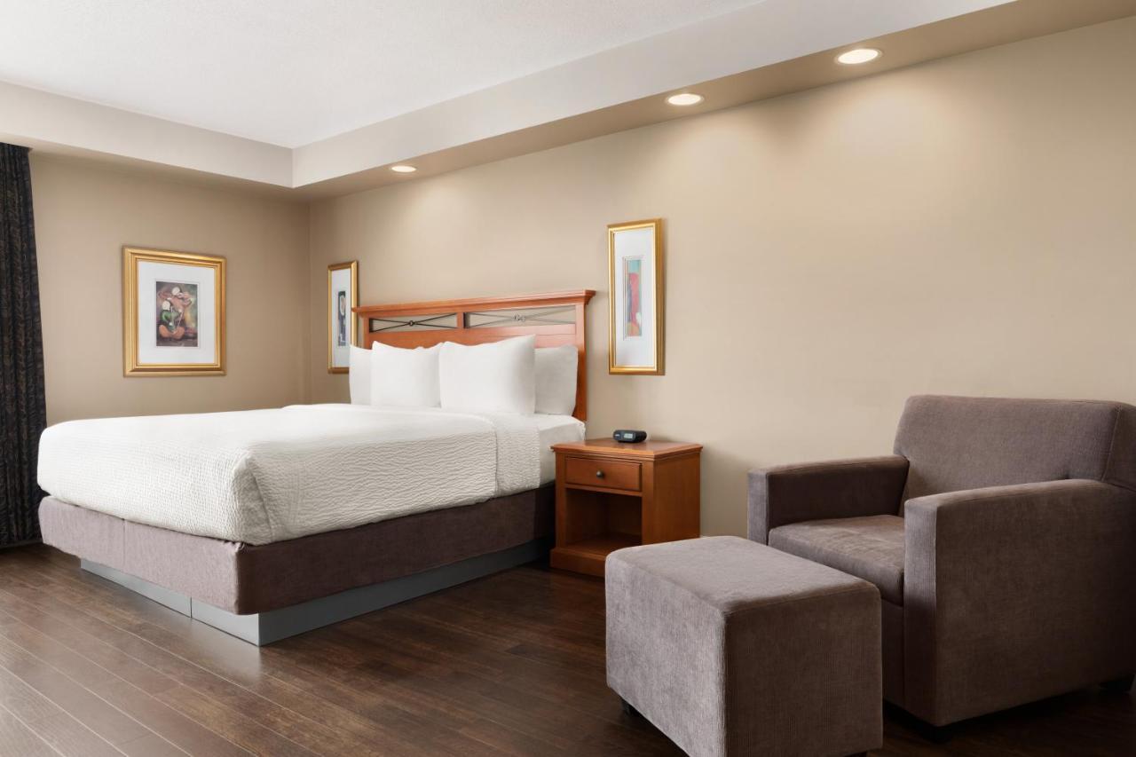 Royal Hotel Calgary, Trademark Collection By Wyndham Eksteriør bilde